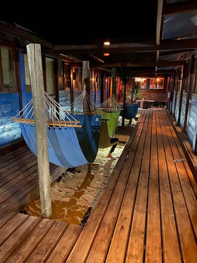 Hostal Mar De Fondo *